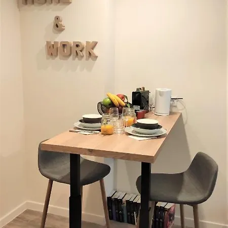 Home&work301 - Hypercentre - Fibre Et Parking A Proximite Apartment Niort
